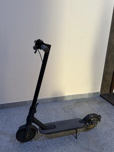 electro scooter: İşlənmiş Elektrik samokat > 12", 501 - 750 Vt, > 45 km/s, Ünvandan götürmə