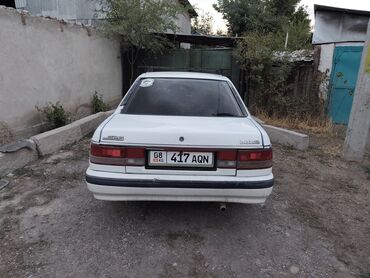 Mazda: Mazda 626: 1991 г., 2 л, Механика, Бензин, Седан — 2