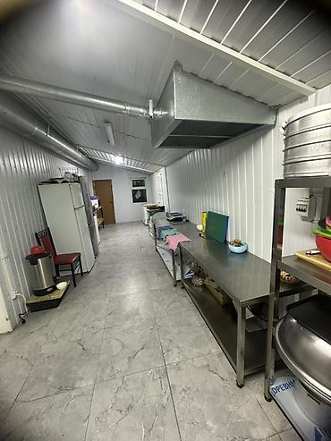 Аренда ресторанов и кафе: ⸻ 🔥 Иштеп жаткан кафе сатылат (ижара укугу өткөрүлөт) Көңүл — 7