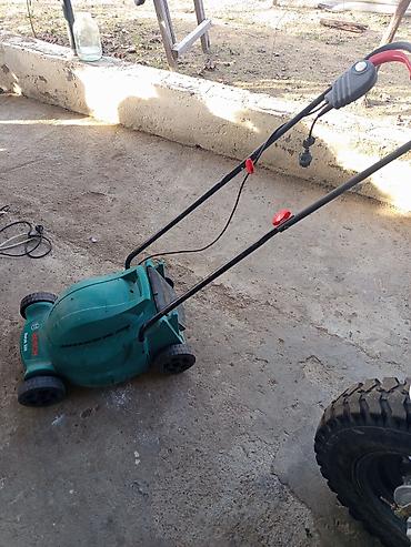 ot cəkən aparat: BOSCH Rotak 320 elektrikli otbiçən - Marka/model: Bosch Rotak 320 - — 1