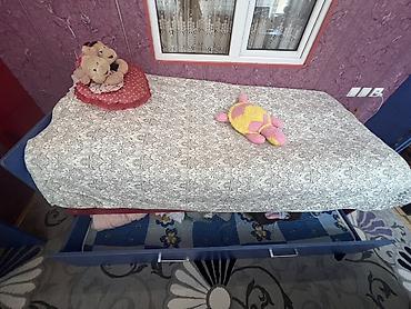 Mebel: Uşaq/yataq otağı mebel dəsti Tərkibi: - Tək nəfərlik çarpayı: mavi — 1