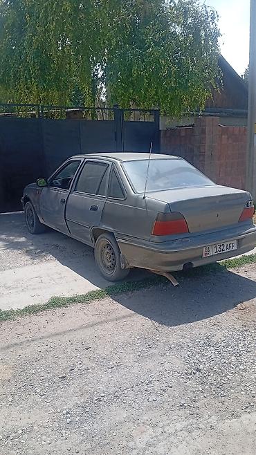 ниссан лайф: Daewoo Nexia: 2000 г., Седан — 1