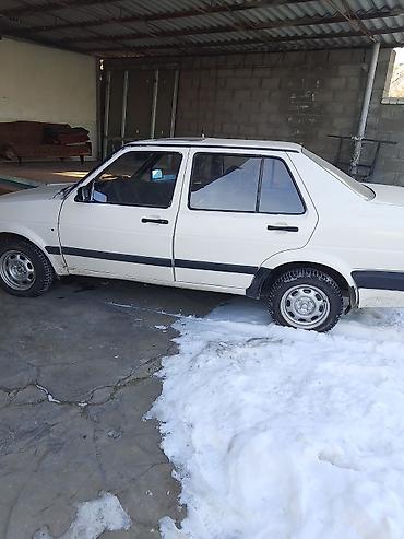Volkswagen: Volkswagen Jetta: 1988 г., 1.8 л, Механика, Седан — 12