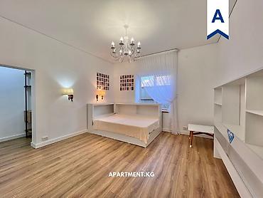 Долгосрочная аренда домов: 220 м², 7 комнат — 15