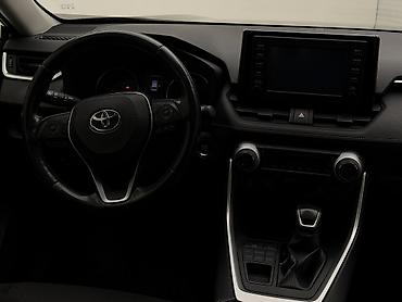 Toyota: Toyota RAV4: 2019 г., 2.5 л, Автомат, Бензин, Кроссовер — 9