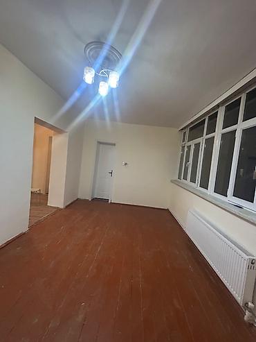 xalqlarda kirayə ev: Yeni təmir olunub, qapıları, pəncərələri və lyüstrları yeni — 2