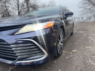 Toyota: Toyota Camry: 2021 г., 2.5 л, Автомат, Гибрид, Седан — 8