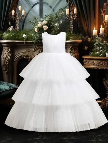 Donlar: Qadın kişini uşaq dəbli ziarət geyimlərinin kirayəsi - Modellər — 4