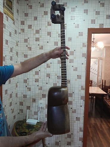 Milli Musiqi Aləti – Tar (Əla Vəziyyətdə) Qiymət: 1000 AZN (Real at lalafo.az — 4 Milli Musiqi Aləti – Tar (Əla Vəziyyətdə) Qiymət: 1000 AZN (Real — 4