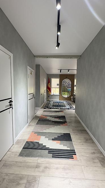 Продажа коттеджей и домов: 5 и более комнат, 200 м², 4 соток, Бишкек, Агентство недвижимости — 16