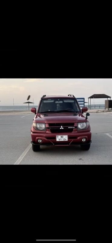 Mitsubishi Pajero: 1.9 l | 2001 il Ofrouder/SUV