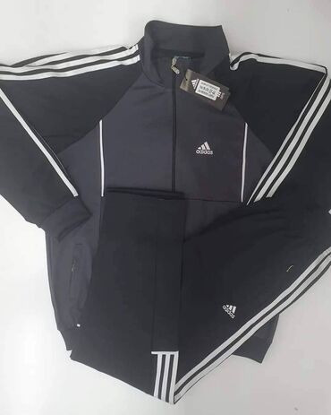 Trenerke: Veličine M L XL 2XL 
Cena 3600 din — 10