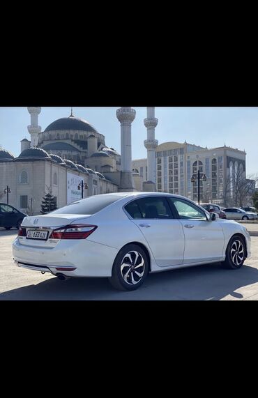 Honda: Honda Accord: 2015 г., 2.4 л, Автомат, Бензин, Седан