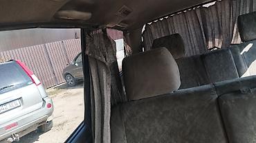 Toyota Estima: 2000 г., Автомат, Бензин, Вэн/Минивэн — 8