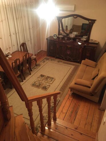 Uzunmüddətli kirayə evlər: 170 kv. m, 4 otaqlı -da lalafo.az — 1 Uzunmüddətli kirayə evlər: 170 kv. m, 4 otaqlı — 1