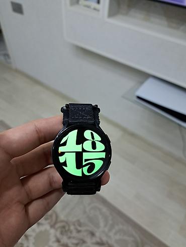 apple watch 6 44mm: Samsung Galaxy Watch (dairəvi korpus) – qara rəng Xüsusiyyətlər: - — 1