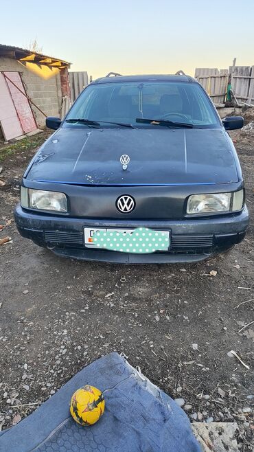 Volkswagen: Volkswagen Passat: 1989 г., 1.8 л, Механика, Бензин, Универсал