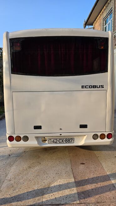 Isuzu: Isuzu midibus – Ecobus kuzov Xüsusiyyətlər: - Marka/model: Isuzu — 8