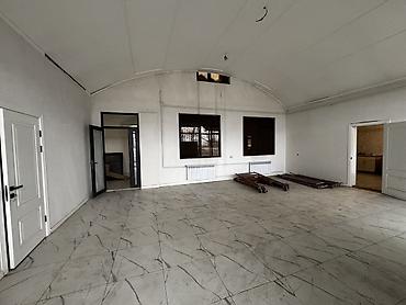 Аренда помещений свободного назначения: Сдается Коммерческое помещение с фасадом на дорогу. Рядом есть at lalafo.kg — 5 Аренда помещений свободного назначения: Сдается Коммерческое помещение с фасадом на дорогу. Рядом есть — 5