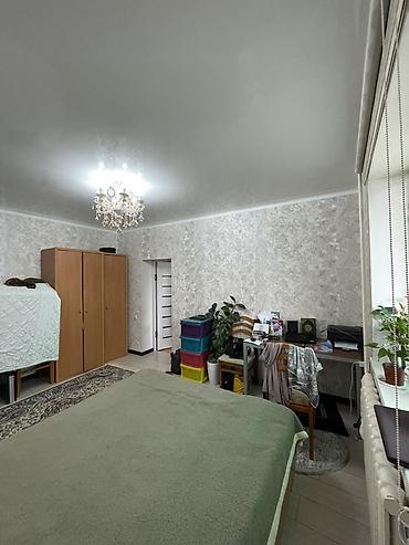 Продажа коттеджей и домов: Продаётся жилой дом с большим двором и садом. Характеристики и — 15