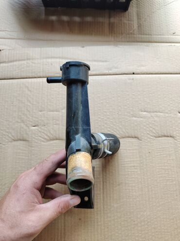 Радиаторы: Каракол! Запчасти Мазда Демио 2003 Радиатор 1900 шланги — 9