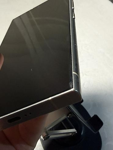 surface studio: Samsung Galaxy S24 Ultra, Б/у, 256 ГБ, цвет - Серебристый, 1 SIM, eSIM — 6
