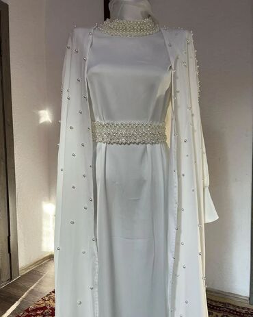 белый платия: Вечернее платье, Классическое, Длинная модель, Атлас, С рукавами, Камни, XL (EU 42)