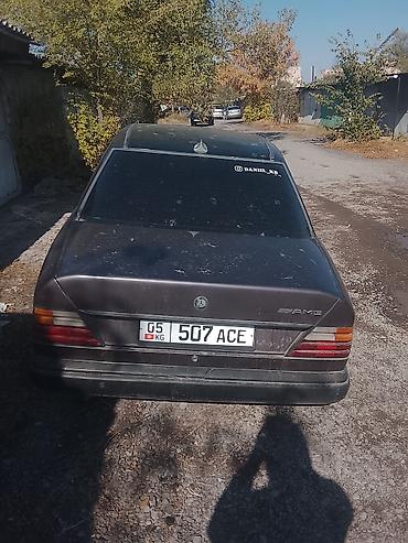 chevrolet eguinox: Mercedes-Benz W124: 1988 г., 2.3 л, Седан — 5