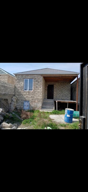 Həyət evləri və villaların satışı: Binə 3 otaqlı, 76 kv. m, Kredit yoxdur, Təmirsiz
