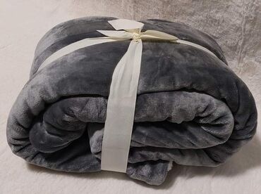 Ćebad i pokrivači: Plišana krznena ćebad za samac i bračni ležaj Ćebe-200*200 — 13