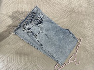 Qadın şalvarları: Hamisi cox az geyinilib. Qiymetler deyisir. Bezileri baha alinib — 8