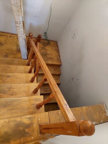 Həyət evləri və villaların satışı: 9 otaq, 300 kv. m, Kredit yoxdur, Orta təmir -da lalafo.az — 8 Həyət evləri və villaların satışı: 9 otaq, 300 kv. m, Kredit yoxdur, Orta təmir — 8