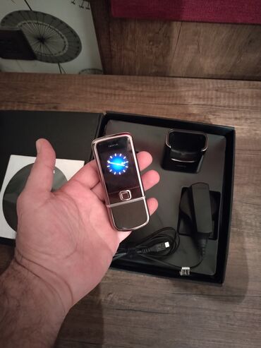 Nokia: Nokia 8 Sirocco, 2 GB, rəng - Qəhvəyi, Düyməli — 3