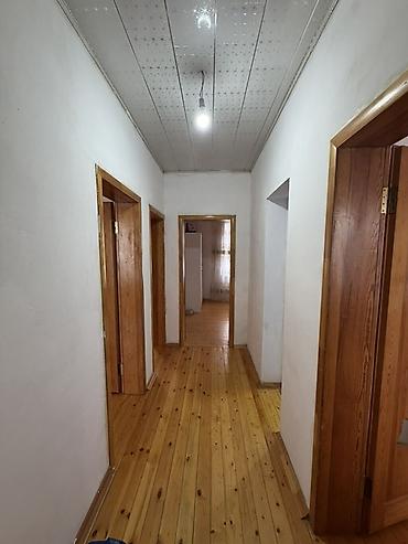 hokmelide heyet evi: 3 otaqlı, 100 kv. m, Orta təmir — 8