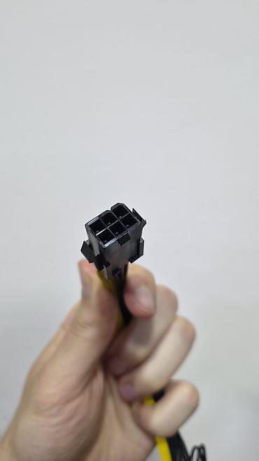 pci: Переходник питания PCI‑Express: 6‑pin (PCIe) → два разъёма 6+2‑pin — 2
