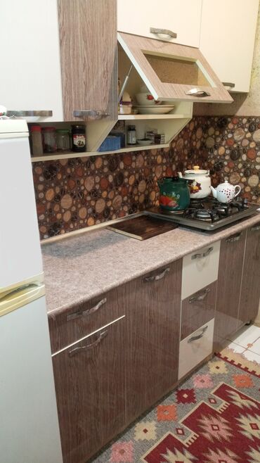 Həyət evləri və villaların satışı: Binə 4 otaqlı, 100 kv. m, Kredit yoxdur, Orta təmir — 21