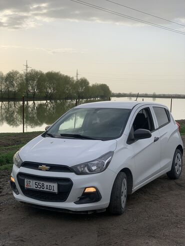 авто в рассрочку электромобиль: Chevrolet Spark: 2016 г., 0.9 л, Вариатор, Бензин, Хетчбек