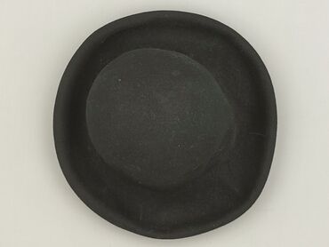 Hat, Female, condition - Very good