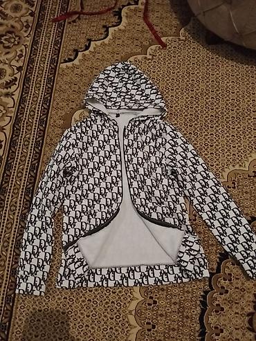 dior tanalni krem: Salam dior jaket satlir M razmerdi 50.55 kq eynine di hec bir yerin de — 3