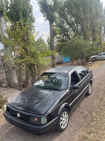 jetta vs5: Volkswagen Passat: 1990 г., Бензин, Седан — 1