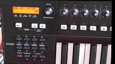 forward apache: Профессиональная midi-клавиатура Roland A-300 поддерживает — 4