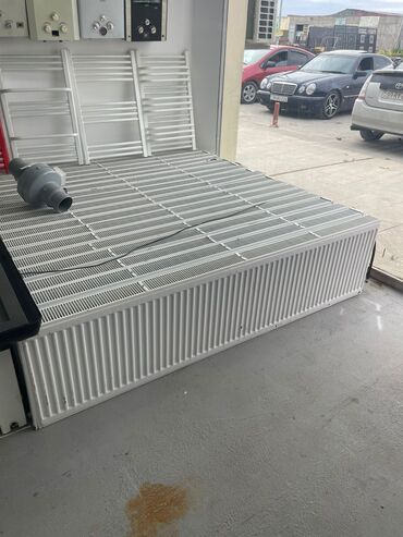 Çanaq üçün kranlar: ((8275))*Asya* Panel radiatorlar ideal veziyyetde demek olar
