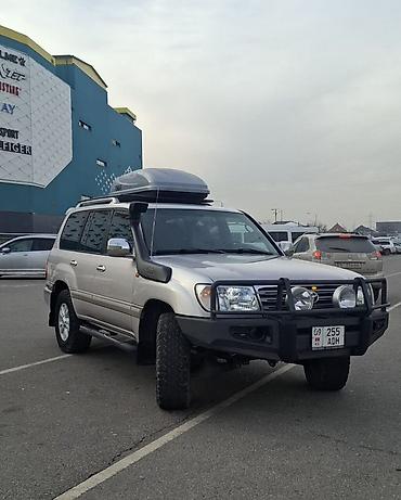 салон для машины: Toyota Land Cruiser: 2003 г., 4.2 л, Автомат, Дизель, Внедорожник — 1