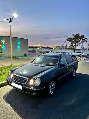 зарядное устройство для электромобиля: Mercedes-Benz E-Class: 2002 г., 3.2 л, Автоматические, Газ, Универсал