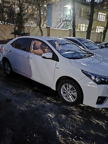 расрочкага машина алам: Toyota Corolla: 2018 г., 1.6 л, Вариатор, Бензин, Седан