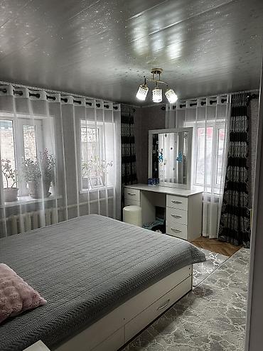 Продажа коттеджей и домов: Продаётся дом 108 квадратов участок 8 соток на участке — 9