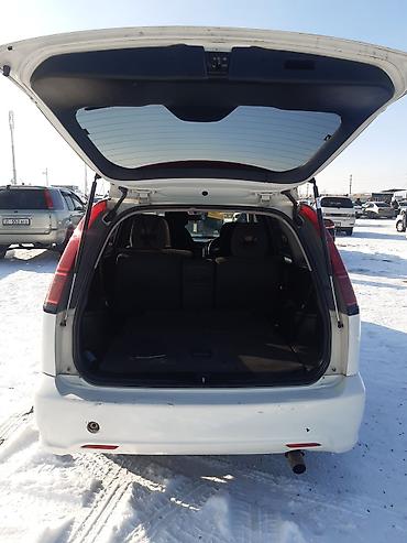 b class: Honda Stream: 2004 г., 1.7 л, Автомат, Бензин, Минивэн — 6