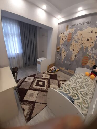 sumqayit 12 mkr ev satilir: Bakı, 9-cu mikrorayon, 3 otaqlı, Köhnə tikili, 120 kv. m