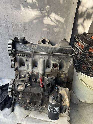 traktor satisi type 1: Salam Volkswagen Golf 3 1.8 matordur. İşlək vəziyyətdədir.Normal — 2