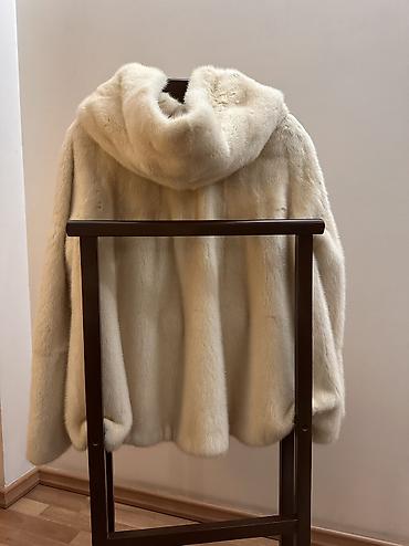 white coat: Шуба, Норка, Короткая модель, Италия, С капюшоном, XL — 2